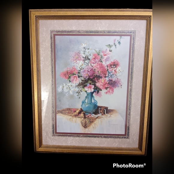 Vintage Di Giacomo Floral painting with gold frame.